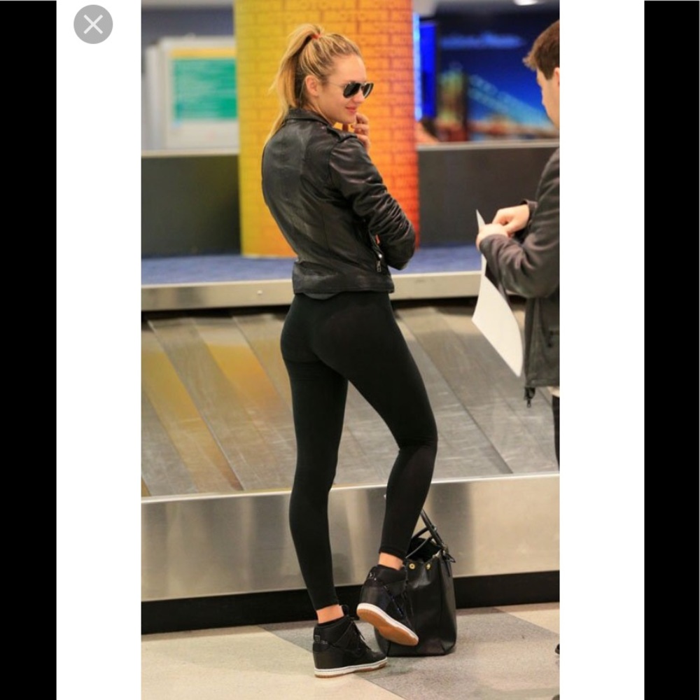 NIKE DUNK SKY HIGH SNEAKER !